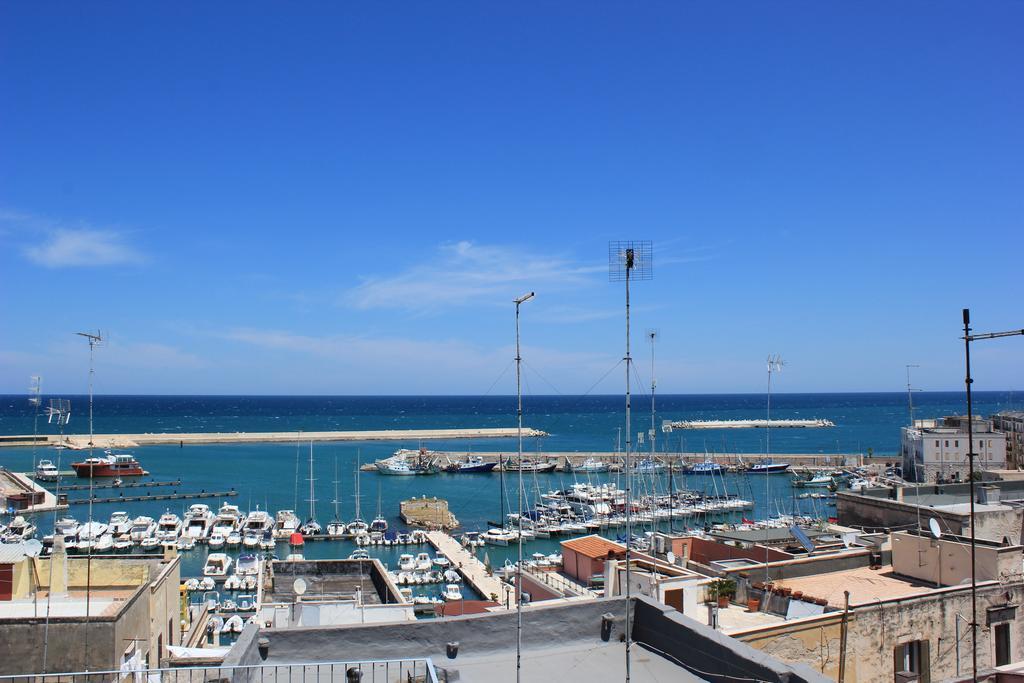 Case Vacanza Arco Sant'Antonio Bisceglie Ruang foto